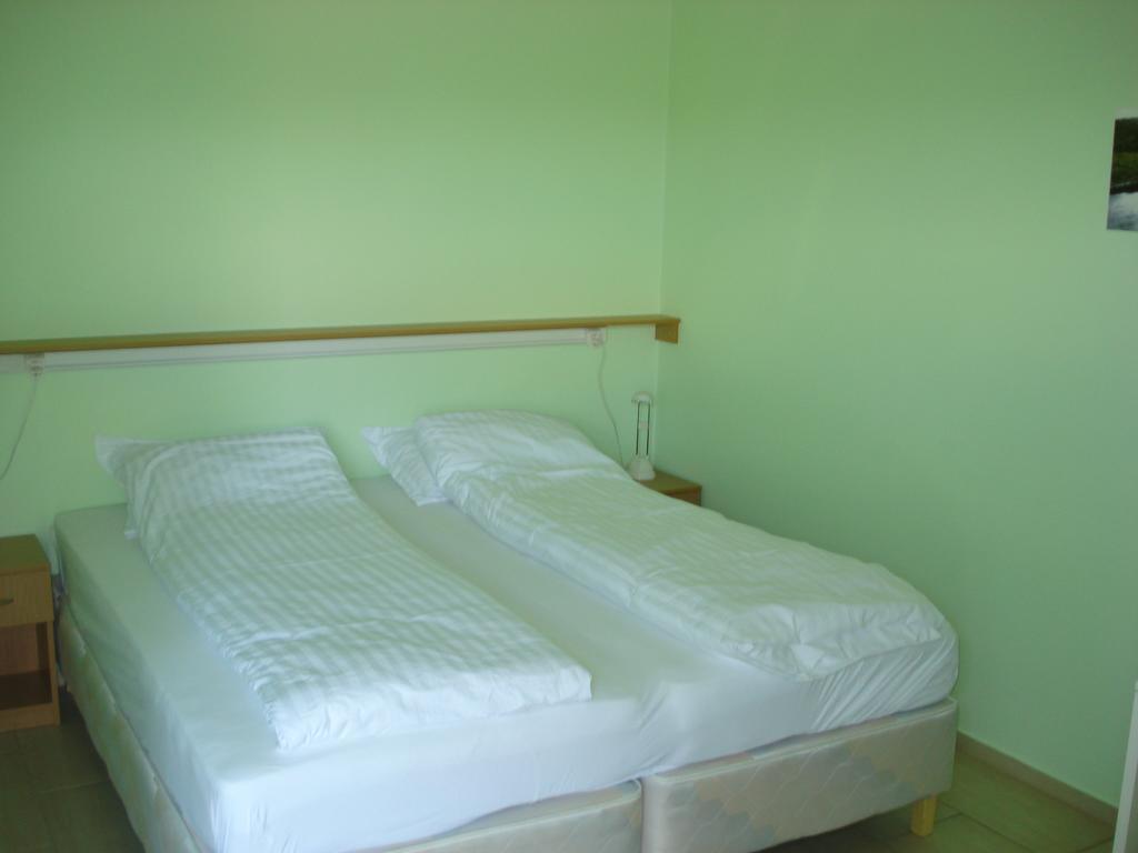 Vinland Guesthouse Egilsstadir Quarto foto